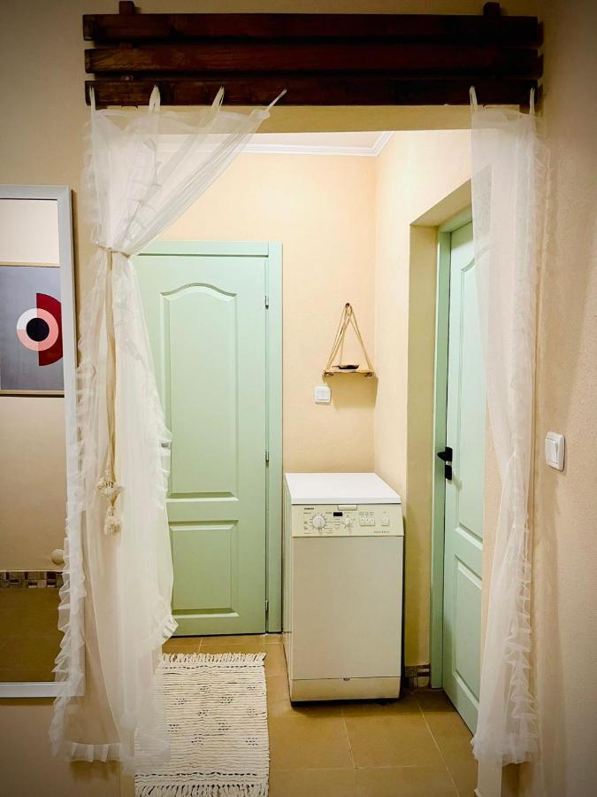 The Green Guest House Of Veliko Tarnovo-Amazing View, Top Location 외부 사진