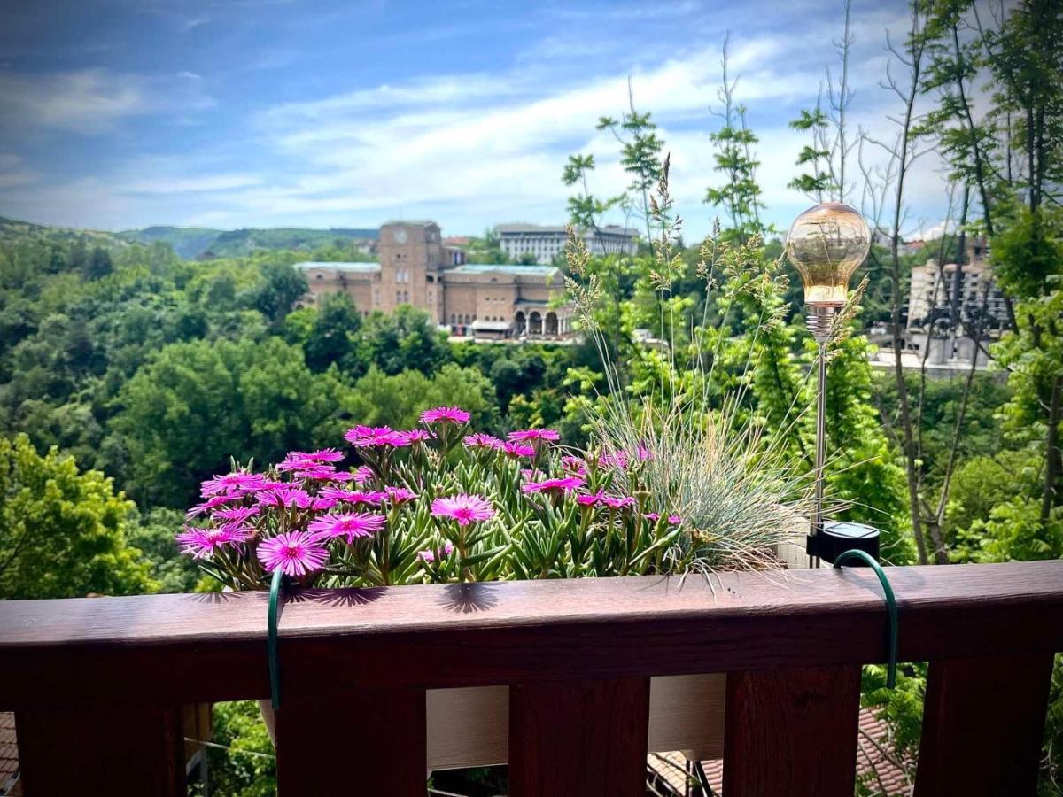 The Green Guest House Of Veliko Tarnovo-Amazing View, Top Location 외부 사진