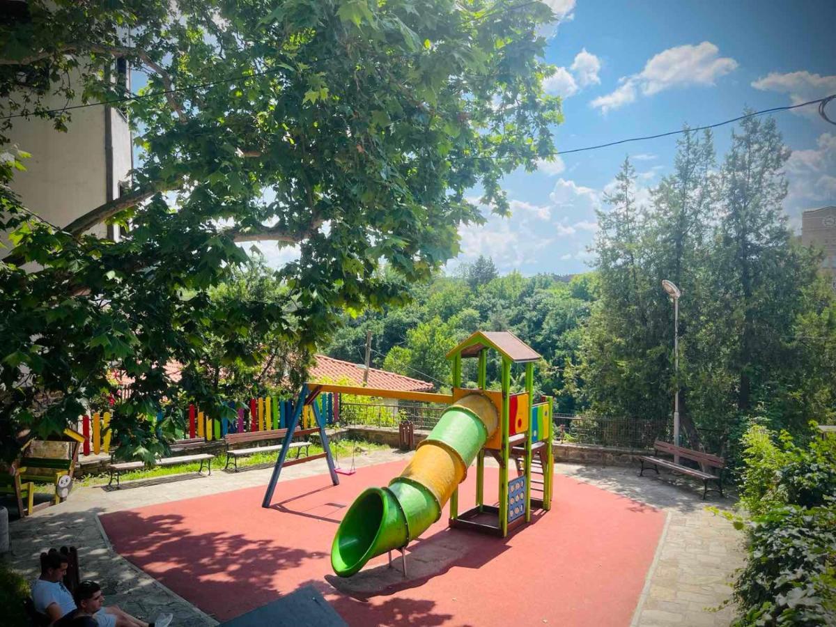 The Green Guest House Of Veliko Tarnovo-Amazing View, Top Location 외부 사진