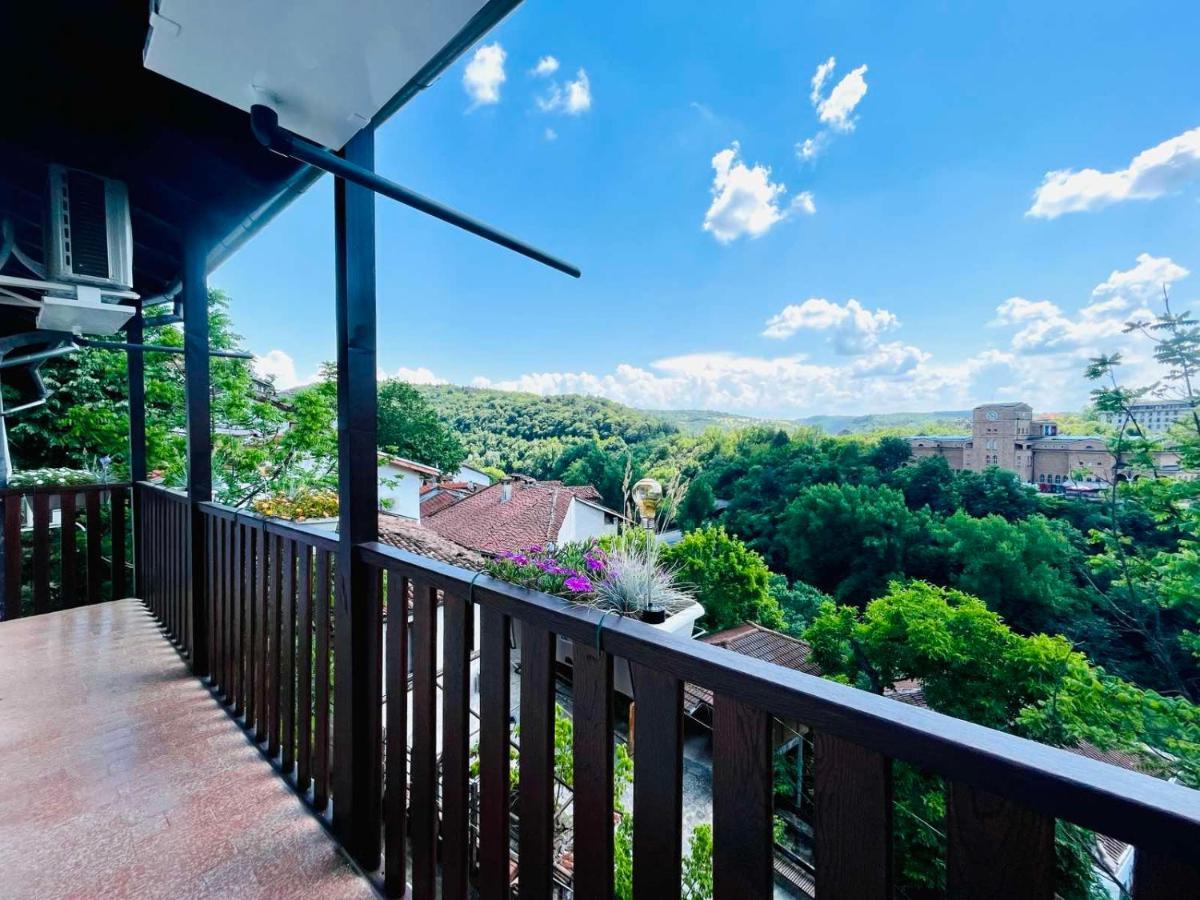 The Green Guest House Of Veliko Tarnovo-Amazing View, Top Location 외부 사진